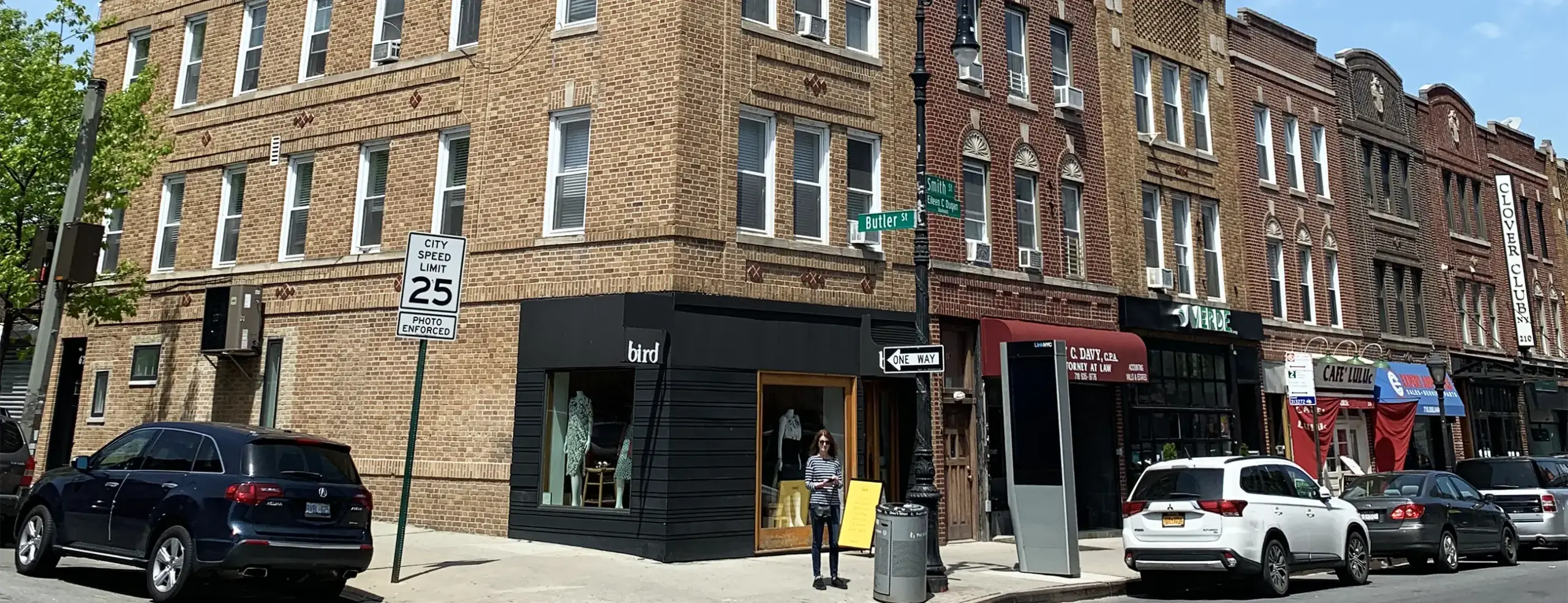 Brick building on Brooklyn street corner