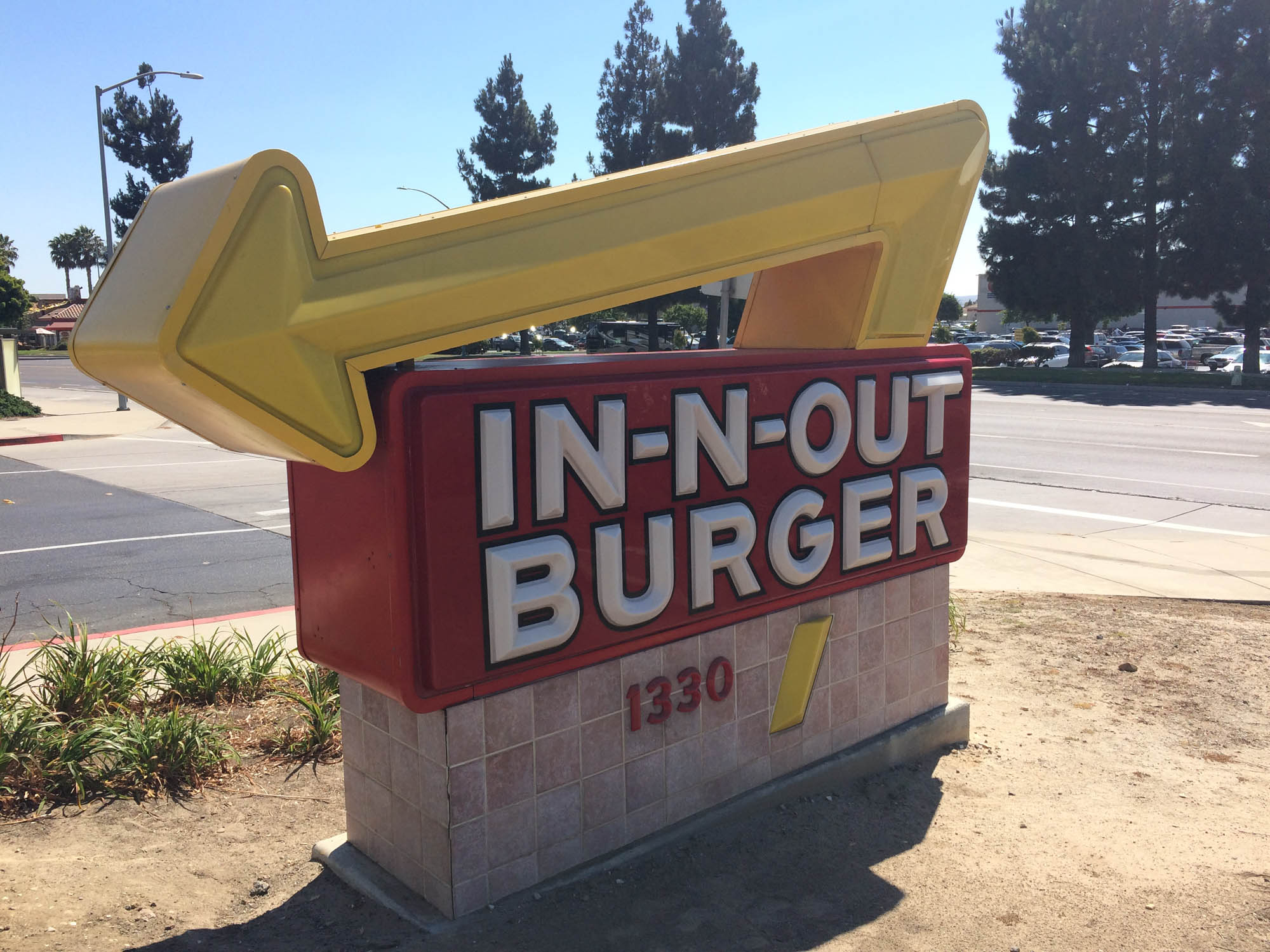 In-N-Out Sign