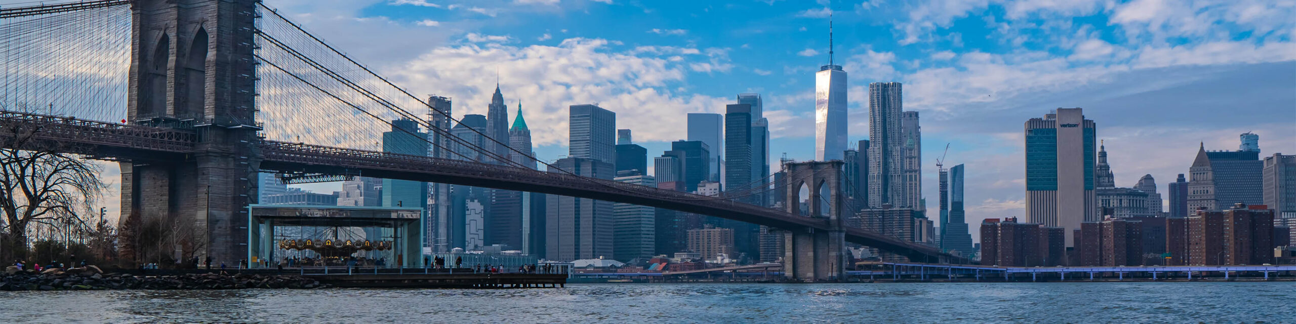 Brooklyn Bridge against Manhattan skyline