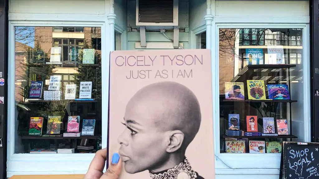 Cicely Tyson Just As I Am bookcover against bookstore exterior backdrop